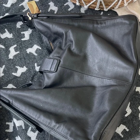 Coach Black Leather Shoulder Bag - Picture 9 of 11